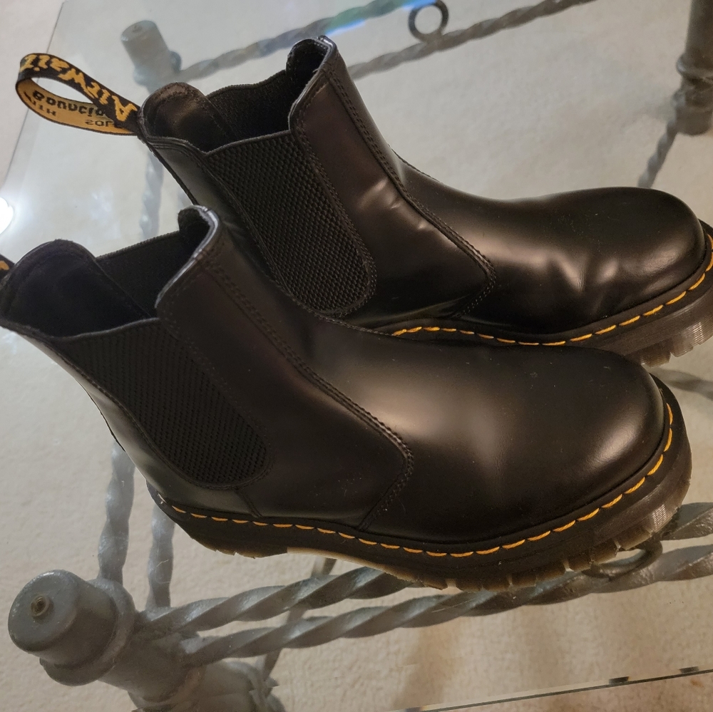 Doc martin chelsea platform boots